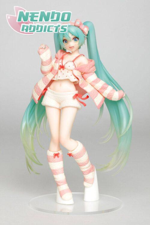 hatsune miku room wear ver